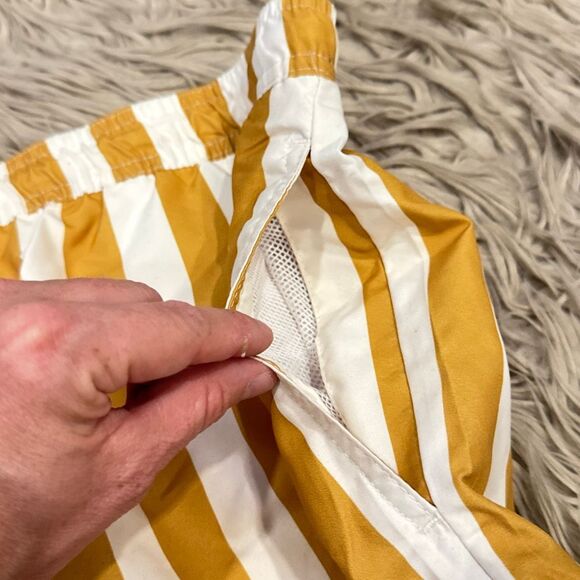 Nordstrom striped swim trunks size XL - Picture 2 of 4